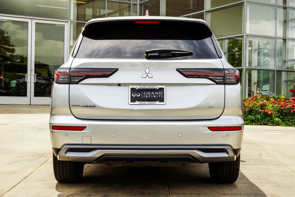 Mitsubishi Outlander photo 11