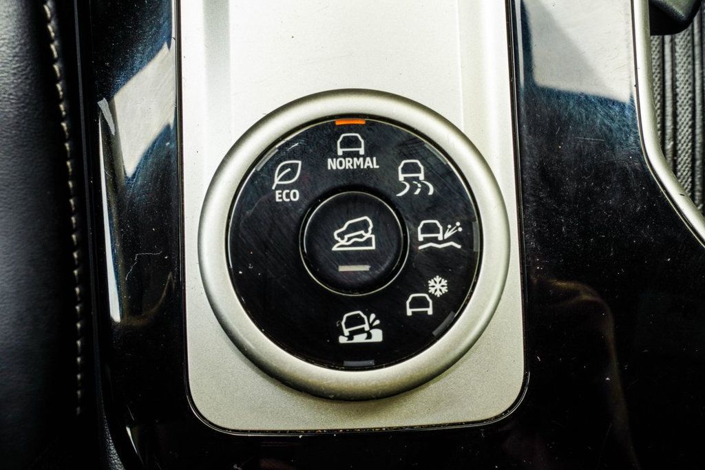 Mitsubishi Outlander photo 23