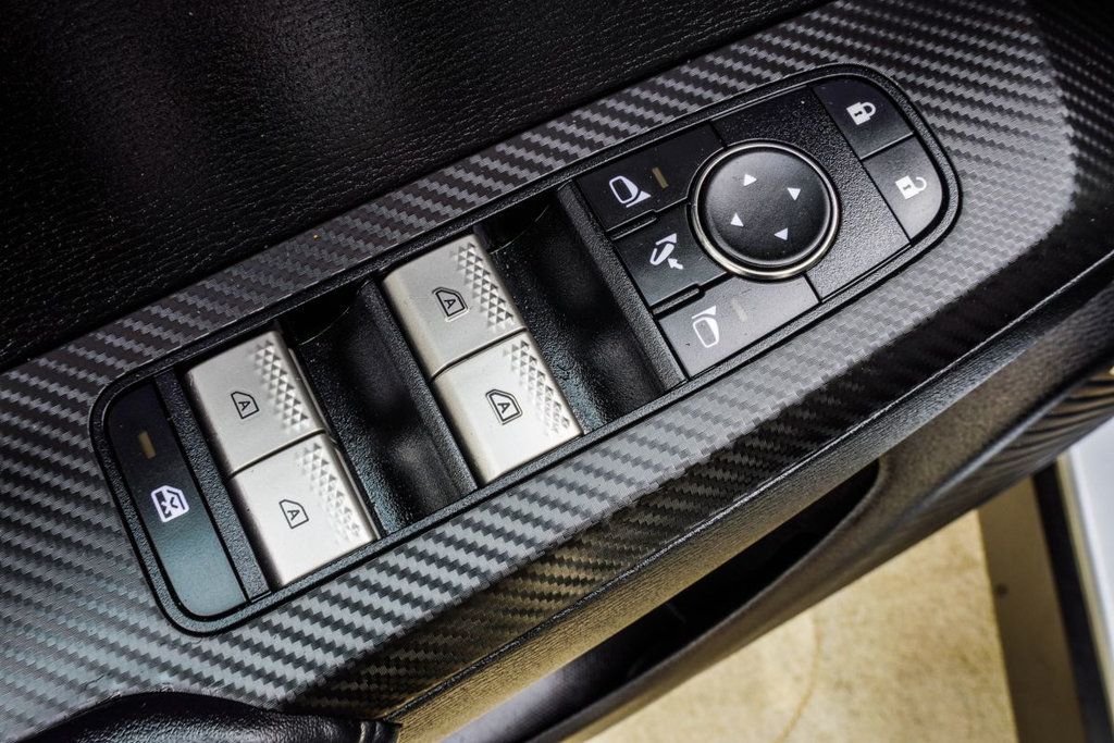 Mitsubishi Outlander photo 37