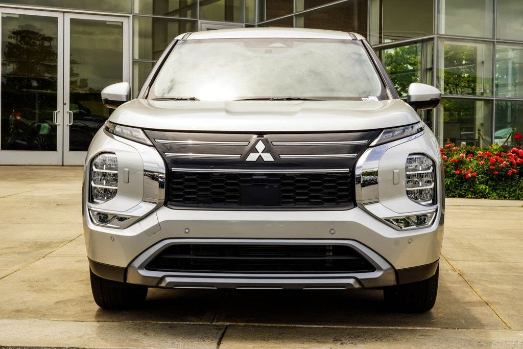 Mitsubishi Outlander photo 7