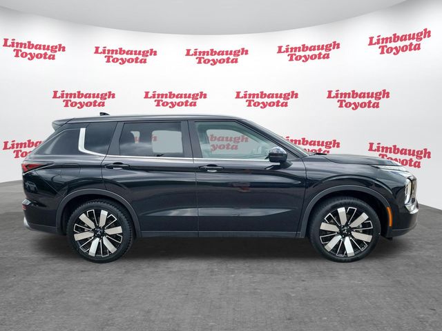 2025 Mitsubishi Outlander SE S-AWC - 23021260 - 1