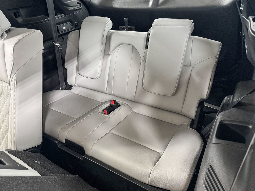 2025 Mitsubishi Outlander Plug-In Hybrid PHEV SEL AWD  - 23097658 - 10