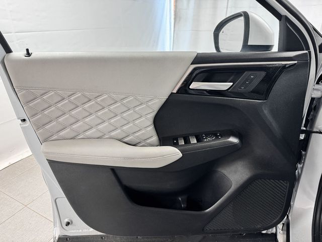 2025 Mitsubishi Outlander Plug-In Hybrid PHEV SEL AWD  - 23097658 - 15