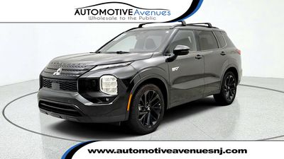 2025 Mitsubishi Outlander Plug-In Hybrid