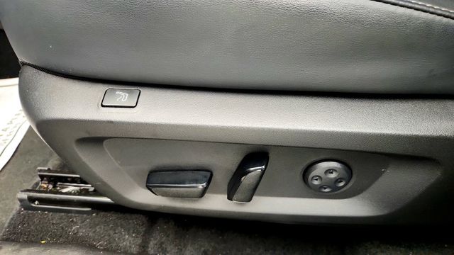 2025 Mitsubishi Outlander Plug-In Hybrid SEL Black Edition S-AWC - 23097633 - 10