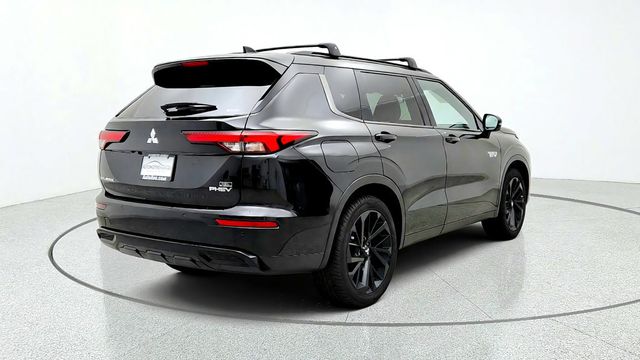 2025 Mitsubishi Outlander Plug-In Hybrid SEL Black Edition S-AWC - 23097633 - 4