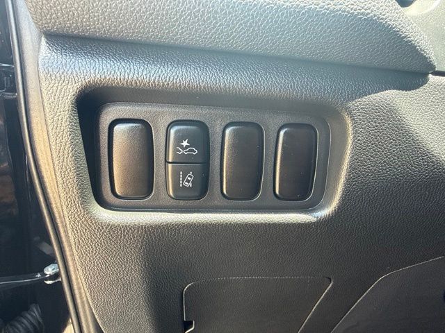 2025 Mitsubishi Outlander Sport  - 23050277 - 1