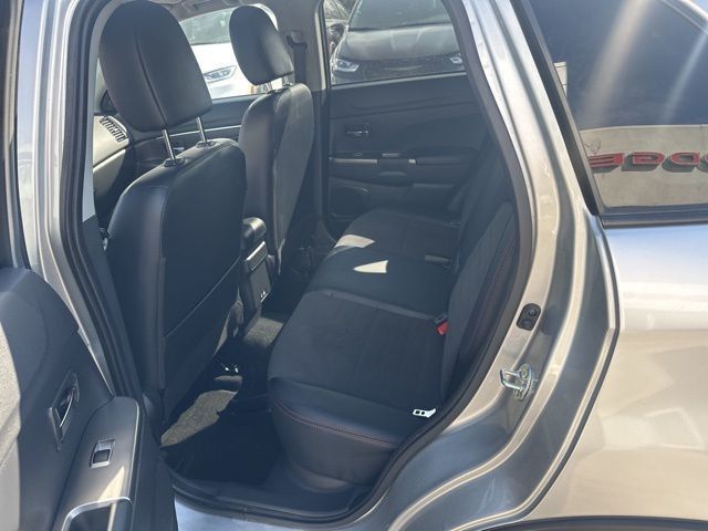 2025 Mitsubishi Outlander Sport  - 23000416 - 9