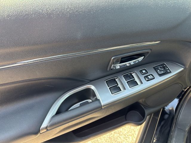 2025 Mitsubishi Outlander Sport  - 23014513 - 15