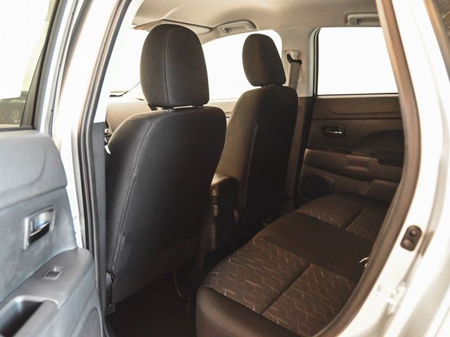 2025 Mitsubishi Outlander Sport 2.0 LE - 23006667 - 26