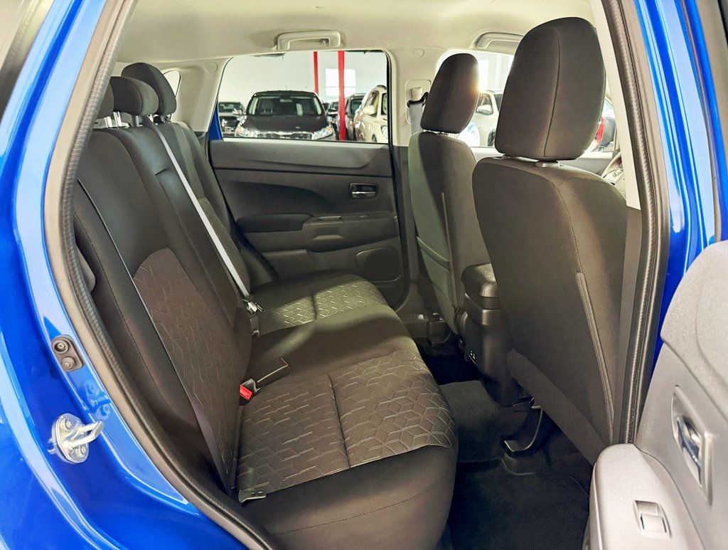 2025 Mitsubishi Outlander Sport ES 2.0 AWC - 22927283 - 30