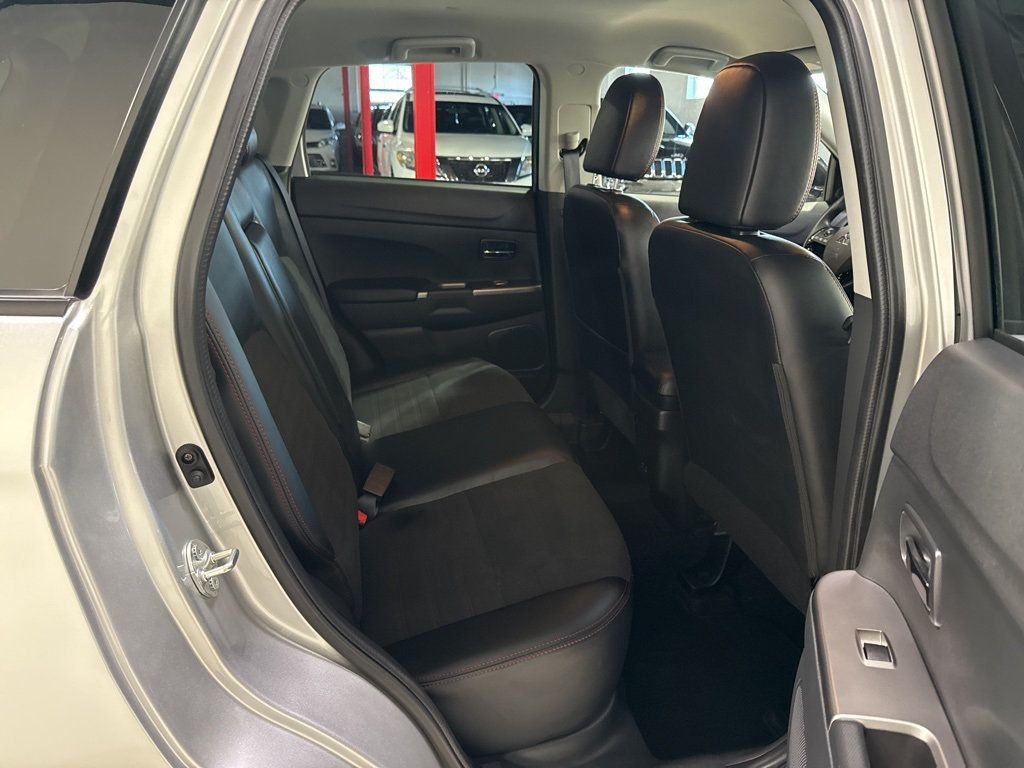 2025 Mitsubishi Outlander Sport ES 2.0 AWC - 22986579 - 28