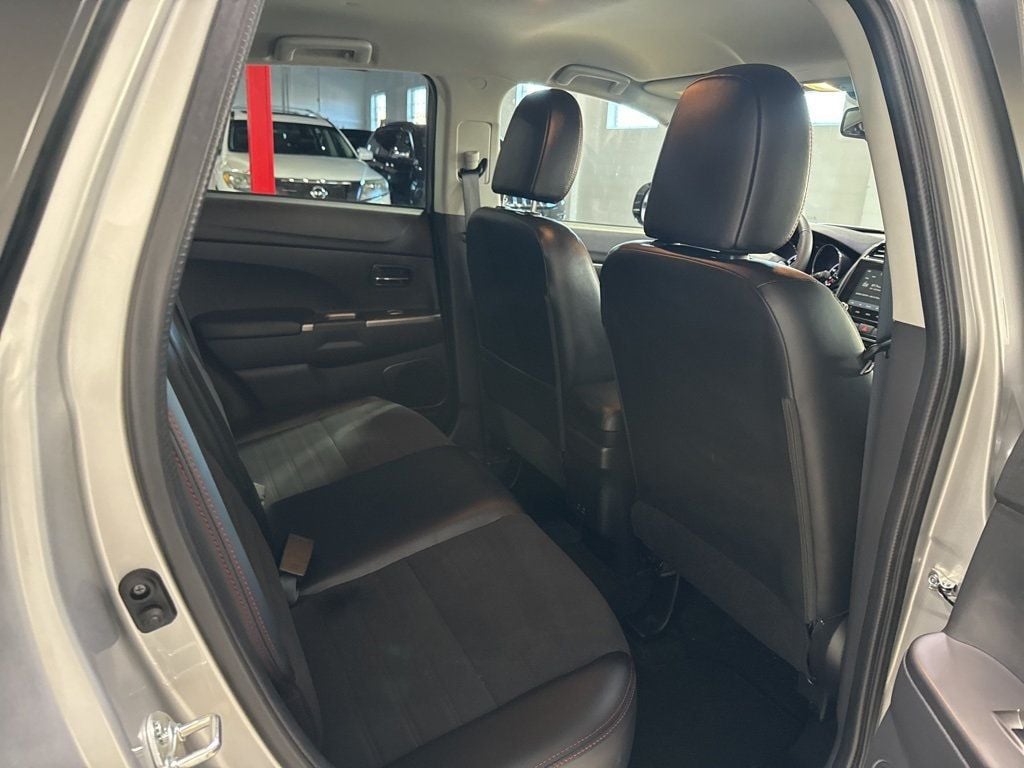 2025 Mitsubishi Outlander Sport ES 2.0 AWC - 22986579 - 29