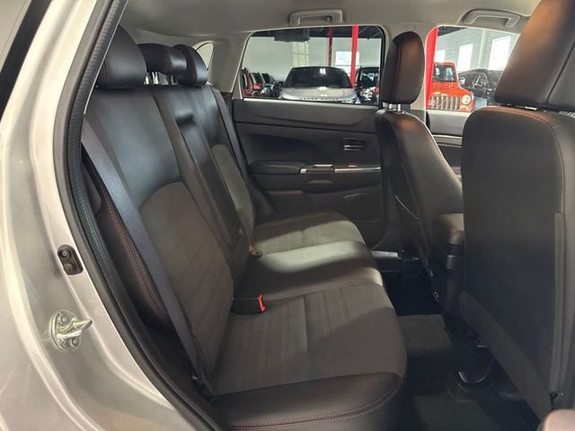 2025 Mitsubishi Outlander Sport ES 2.0 AWC - 23054935 - 24