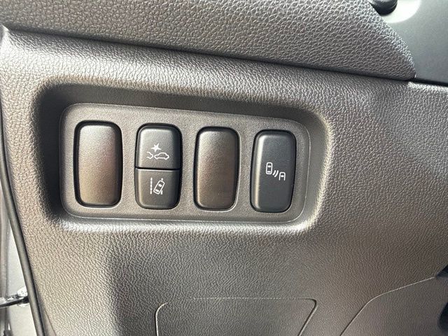 2025 Mitsubishi Outlander Sport ES 2.0 AWC - 23040495 - 3