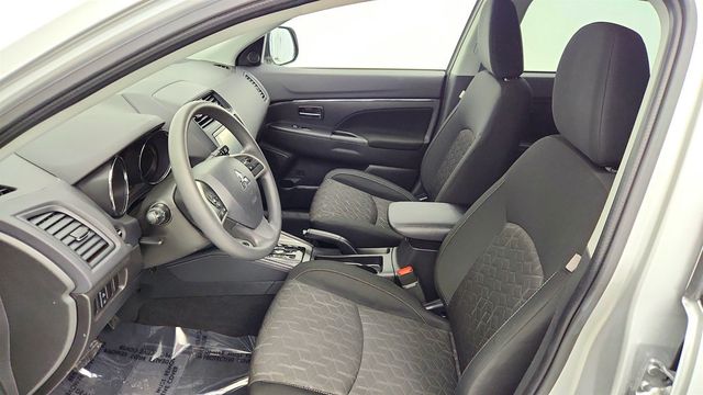 2025 Mitsubishi Outlander Sport ES 2.0 AWC - 22974933 - 18