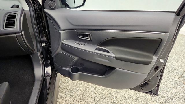2025 Mitsubishi Outlander Sport ES 2.0 AWC - 23061074 - 23
