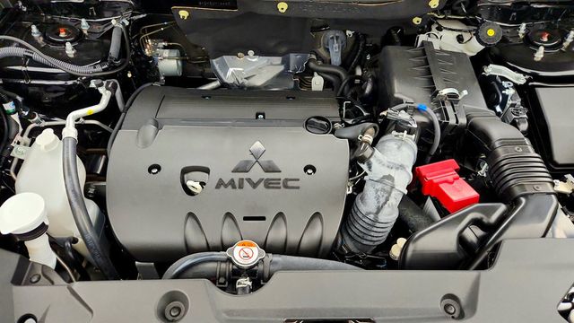 2025 Mitsubishi Outlander Sport ES 2.0 AWC - 23061074 - 24