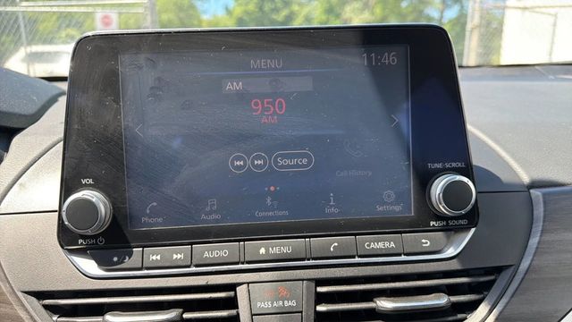 2025 Nissan Altima 2.5 SV Sedan 4D - 23041566 - 16
