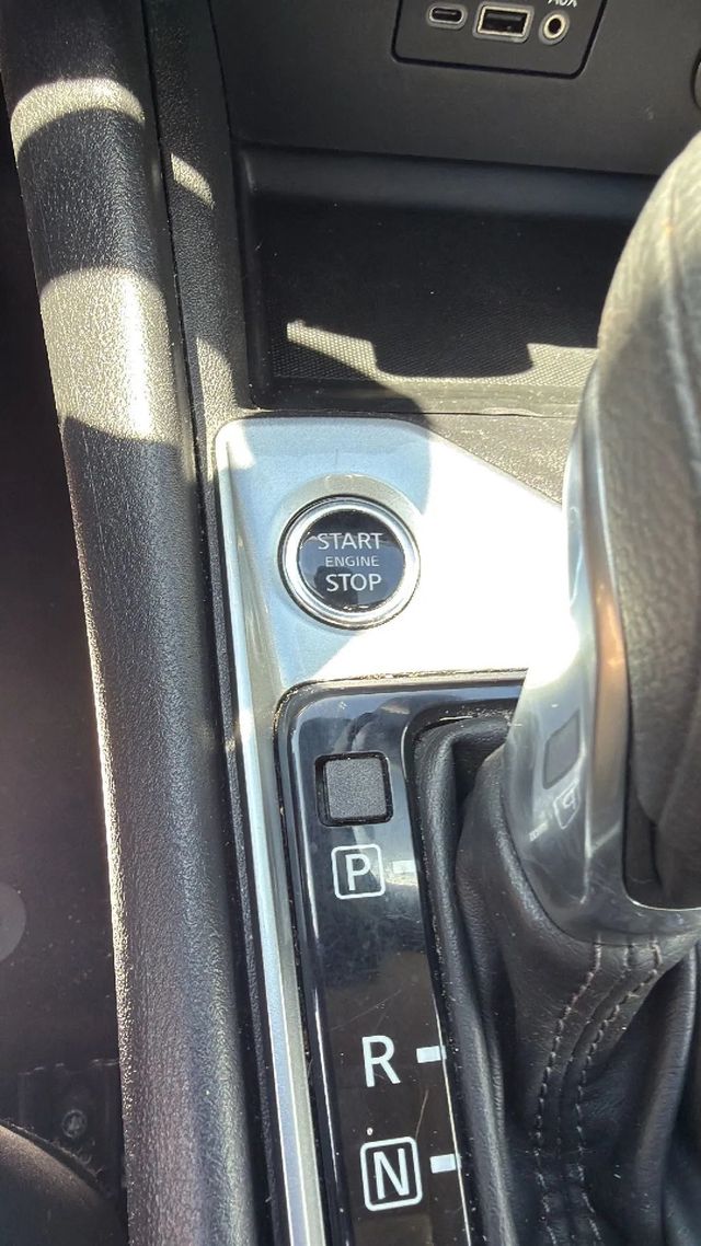 2025 Nissan Altima 2.5 SV Sedan 4D - 23041566 - 18