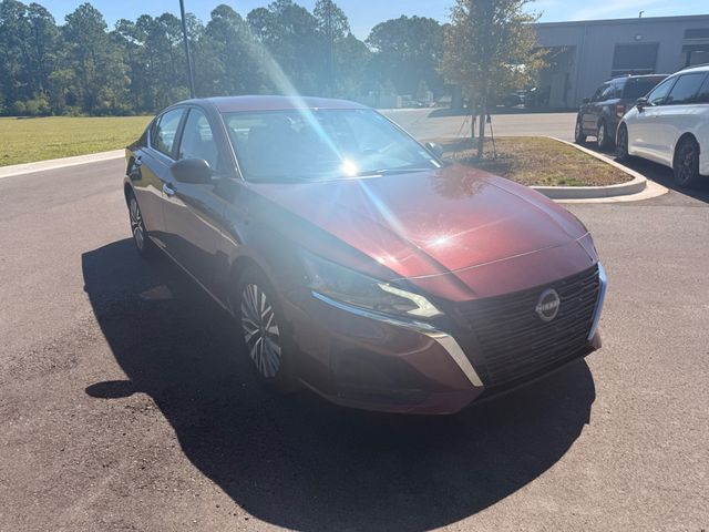 2025 Nissan Altima SE - 23072909 - 17