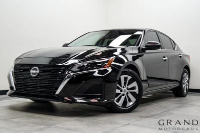 2025 Nissan Altima