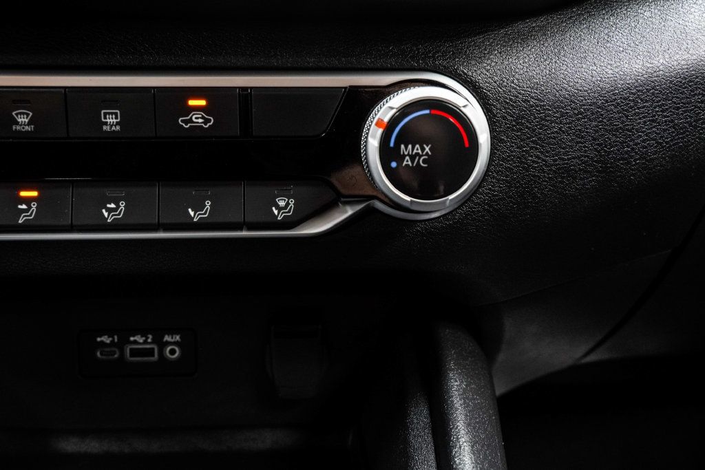 Nissan Altima photo 27