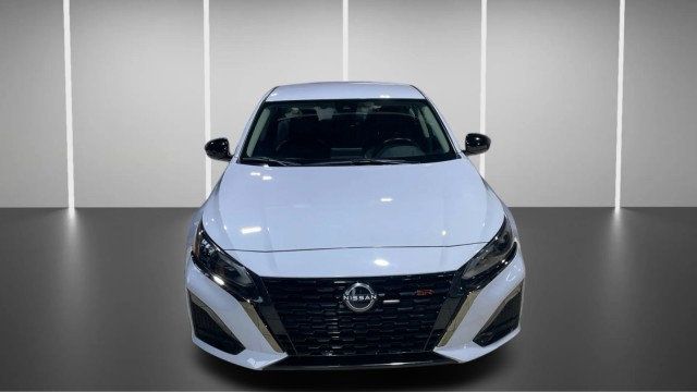 2025 Nissan Altima SR AWD - 22979215 - 1