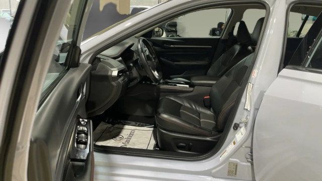 2025 Nissan Altima SR AWD - 22979215 - 8