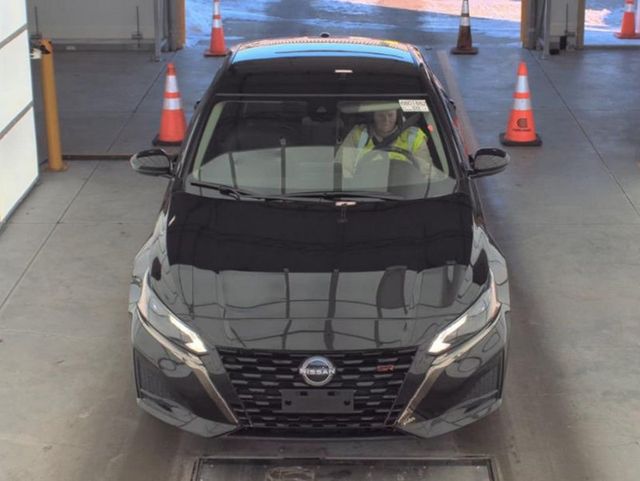 2025 Nissan Altima SR AWD - 22969190 - 2