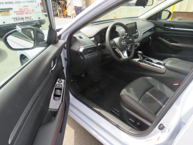 2025 Nissan Altima SR FWD - 22917754 - 8