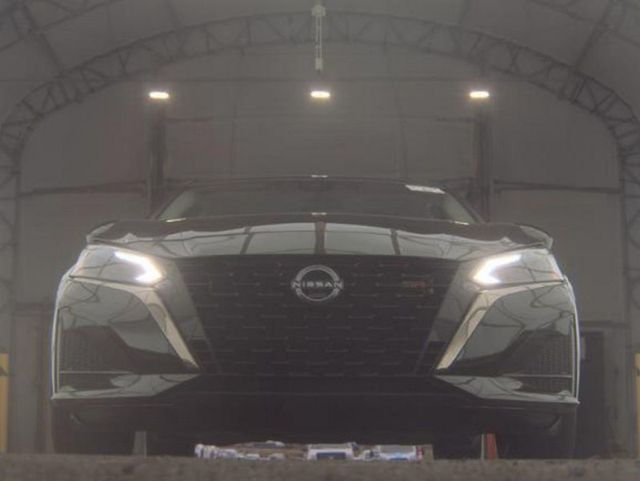 2025 Nissan Altima SR FWD - 23029706 - 3