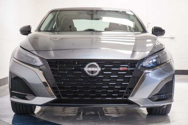 2025 Nissan Altima SR FWD - 23034555 - 36