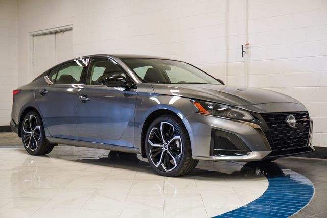 2025 Nissan Altima SR FWD - 23034555 - 4