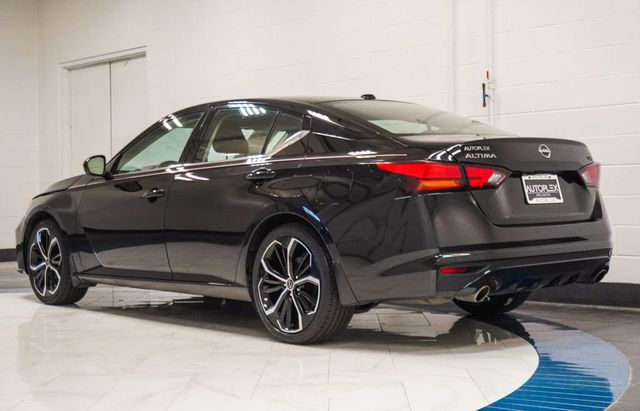 2025 Nissan Altima SR FWD - 23065819 - 32