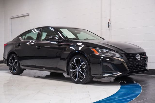 2025 Nissan Altima SR FWD - 23065819 - 4