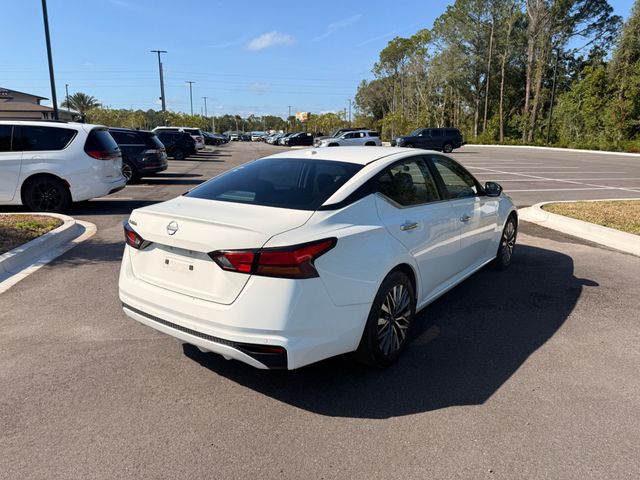 2025 Nissan Altima SV - 23072907 - 13