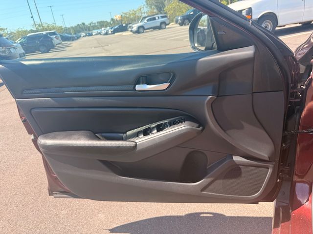 2025 Nissan Altima SV - 23072909 - 6