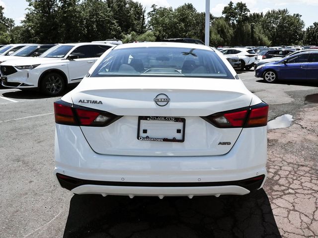 2025 Nissan Altima