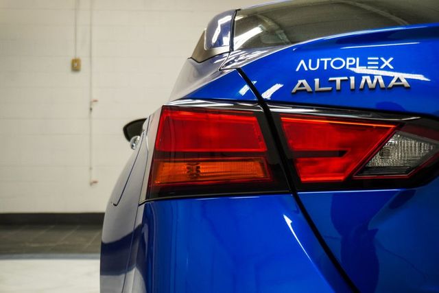 2025 Nissan Altima SV AWD - 23010812 - 38