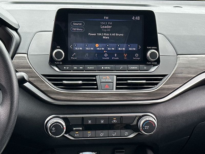 2025 Nissan Altima SV FWD - 22999283 - 15