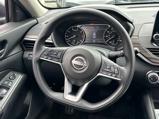 2025 Nissan Altima SV FWD - 22999283 - 17