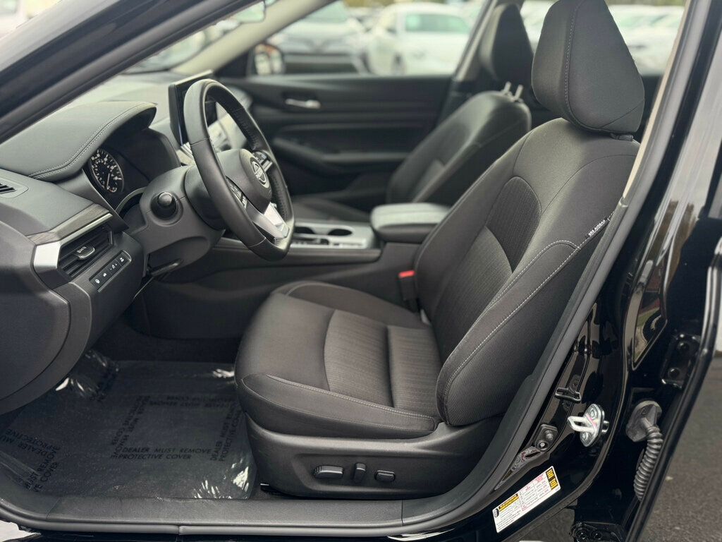 2025 Nissan Altima SV FWD - 22940646 - 10