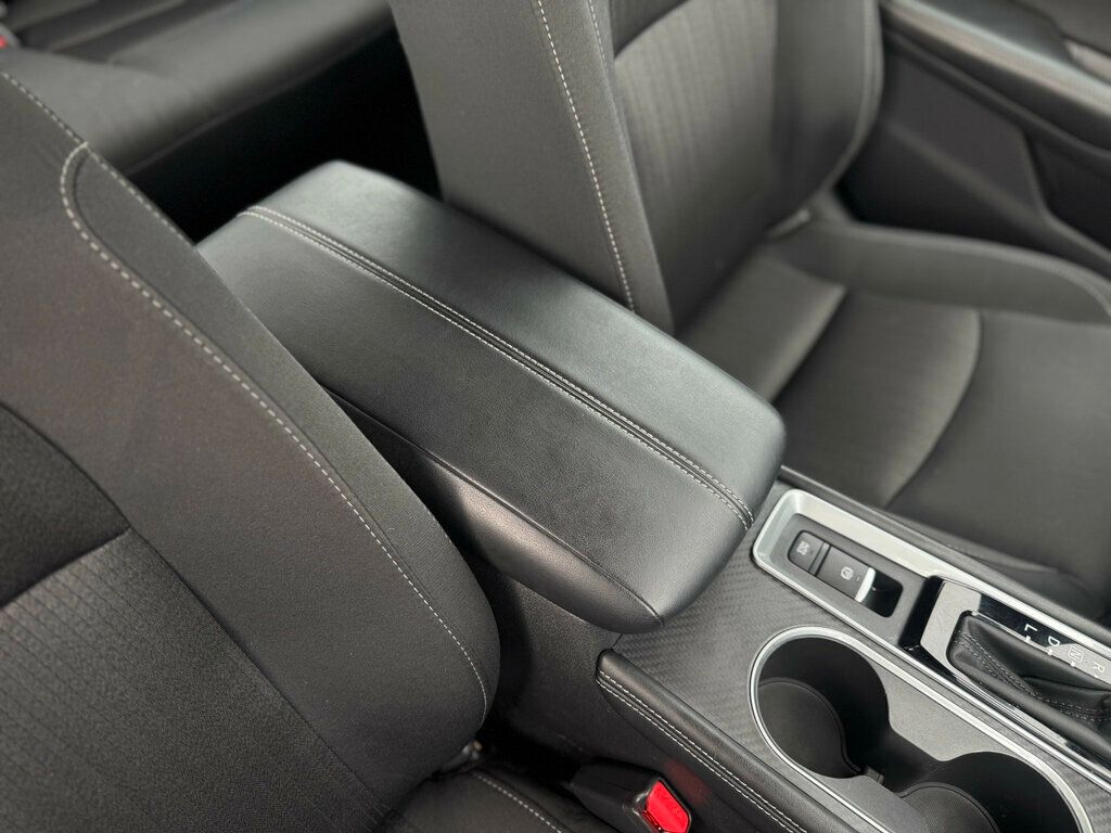 2025 Nissan Altima SV FWD - 22940646 - 30