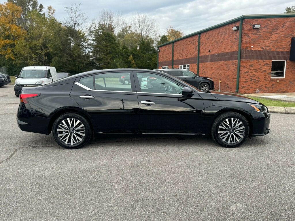 2025 Nissan Altima SV FWD - 22940646 - 5
