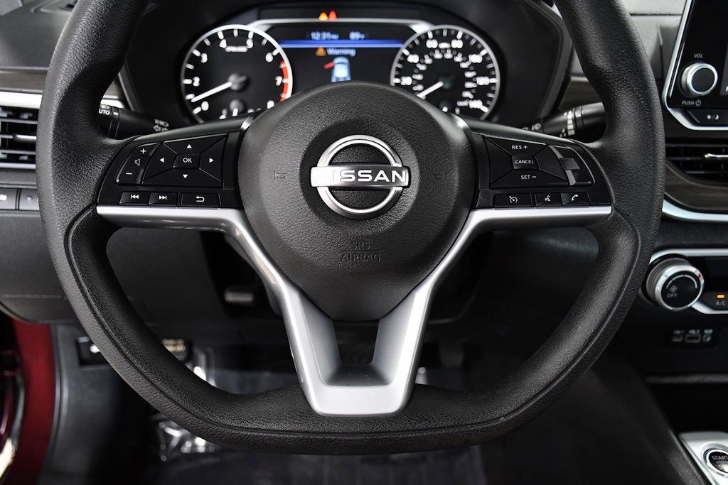 2025 Nissan Altima SV FWD - 23057267 - 19
