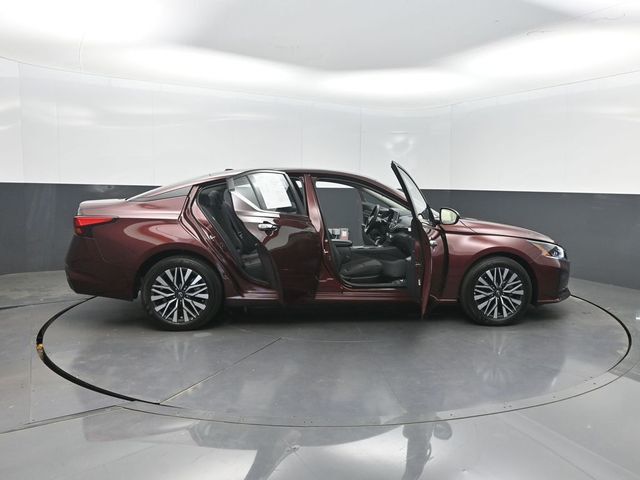 2025 Nissan Altima SV FWD - 23004777 - 36