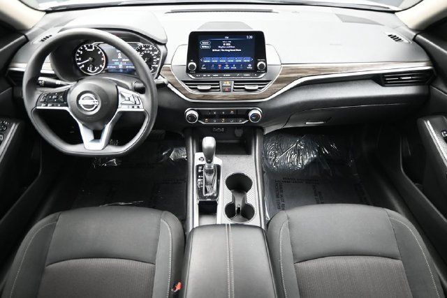 2025 Nissan Altima SV FWD - 23071754 - 12