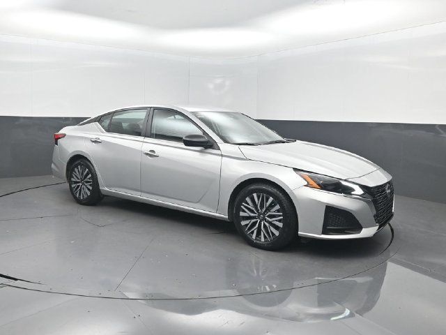 2025 Nissan Altima SV FWD - 23071754 - 29