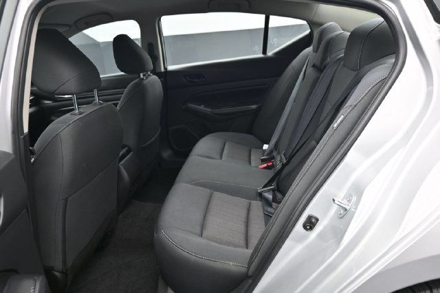 2025 Nissan Altima SV FWD - 23071754 - 7